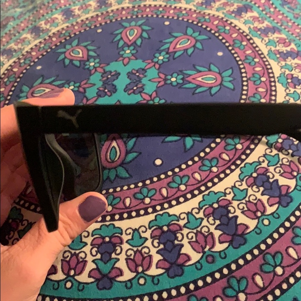 Puma Polarized Sunglasses - Picture 4 of 4